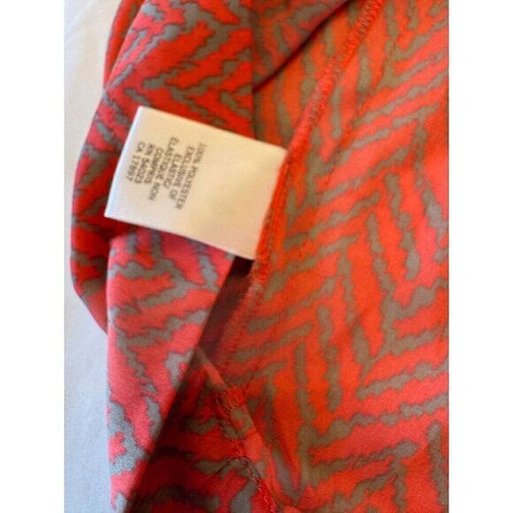 Banana Republic Red Chevron Print Mini Skirt Sz M EUC Summer Style, Preppy - Picture 9 of 10